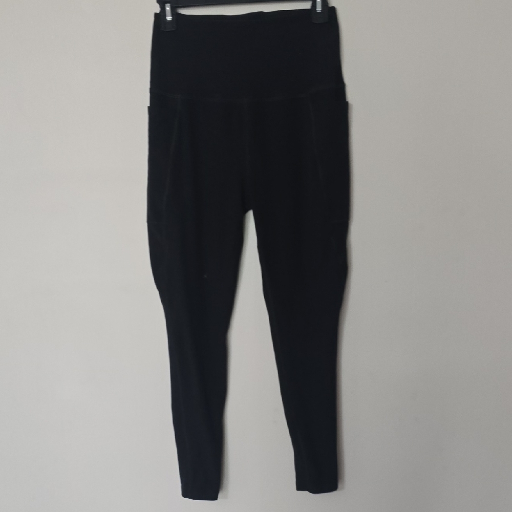 Beyond Yoga Black Leggings With Pockets